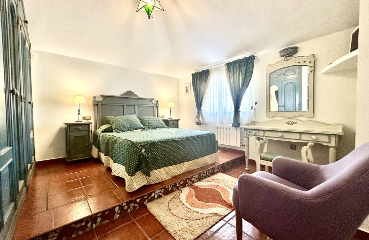 Revente - Villa -
La Mata - Costa Blanca