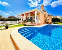 Revente - Villa -
La Mata - Costa Blanca