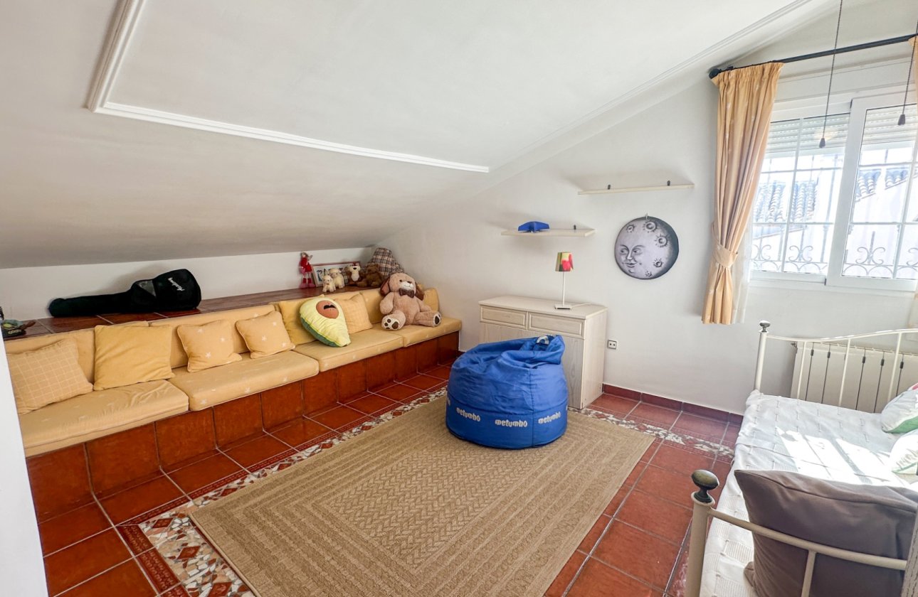 Revente - Villa -
La Mata - Costa Blanca