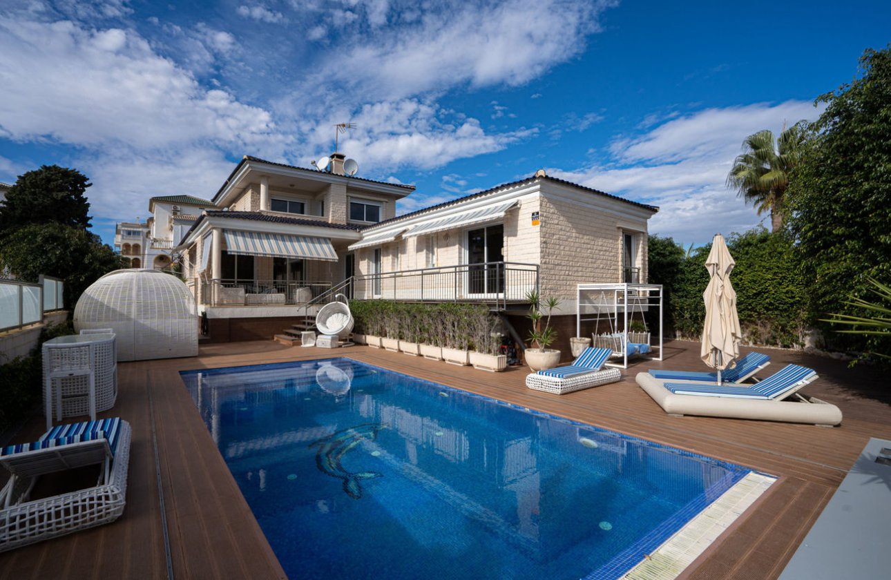 Revente - Villa -
La Mata - Costa Blanca