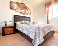 Revente - Villa -
La Zenia - Costa Blanca