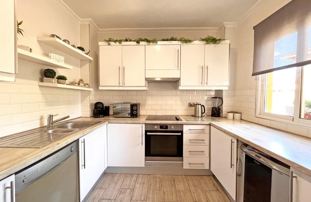 Revente - Villa -
La Zenia - Costa Blanca