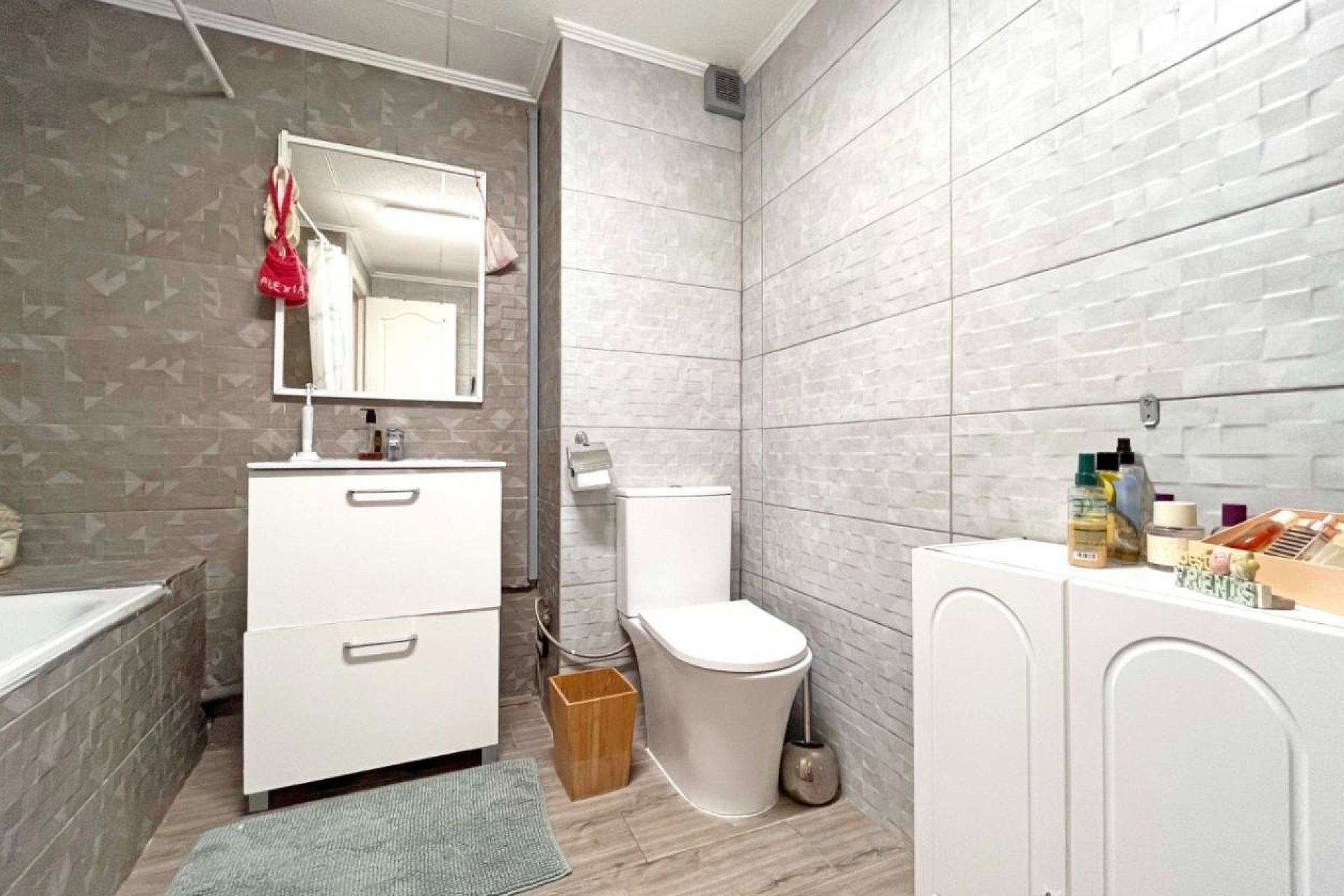 Revente - Villa -
La Zenia - Costa Blanca