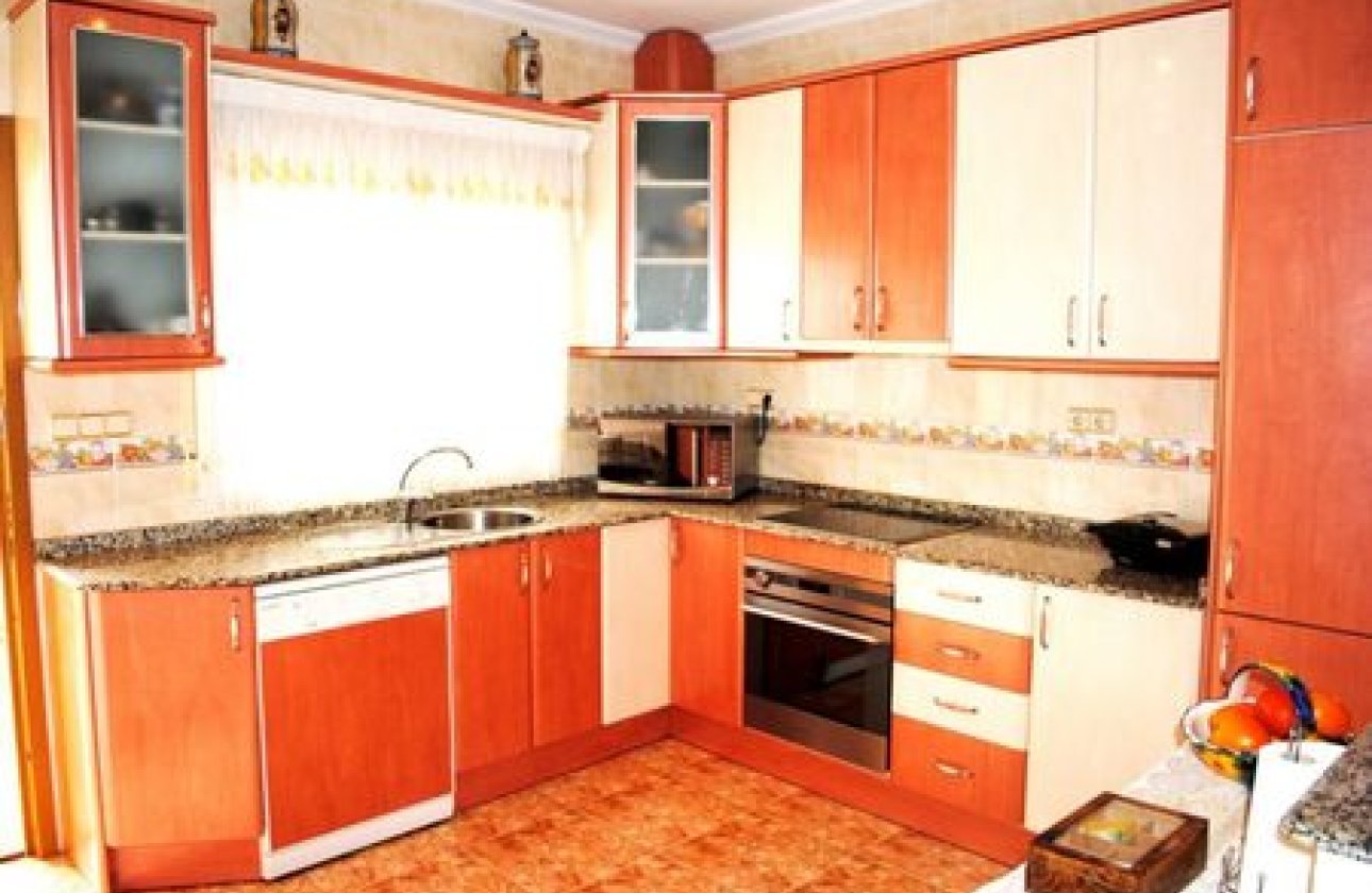 Revente - Villa -
La Zenia - Costa Blanca