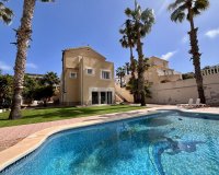 Revente - Villa -
La Zenia - Costa Blanca