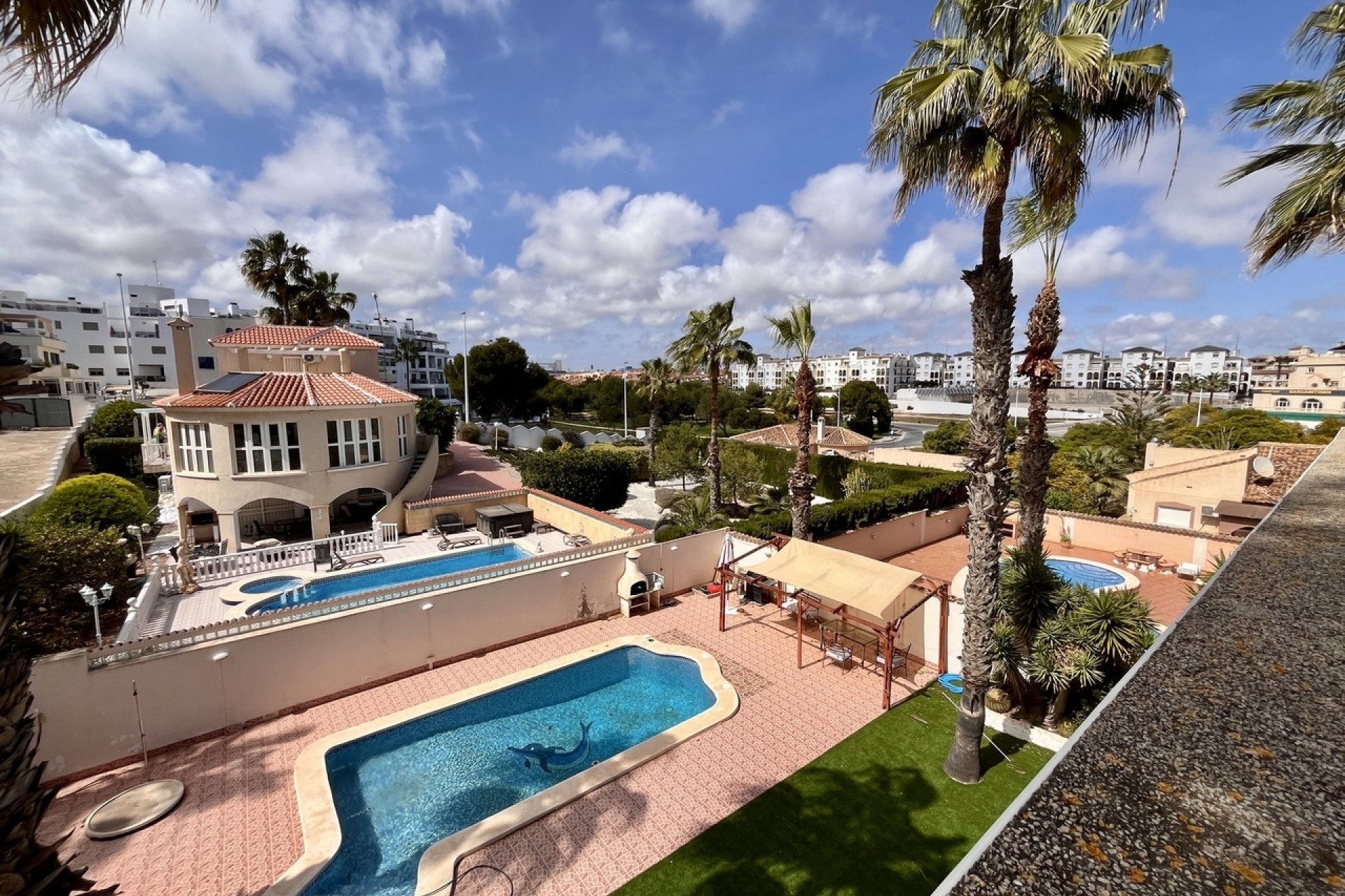 Revente - Villa -
La Zenia - Costa Blanca