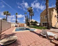 Revente - Villa -
La Zenia - Costa Blanca