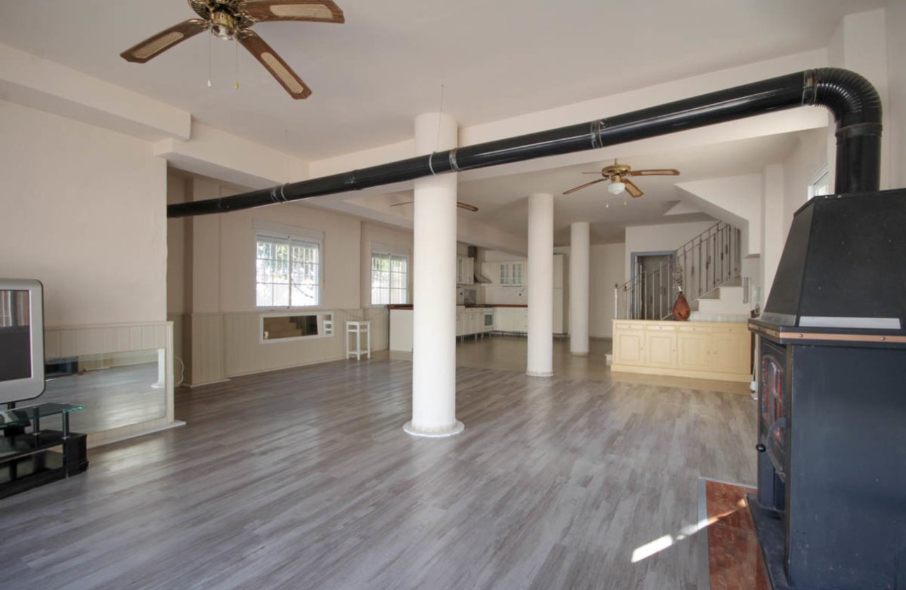 Revente - Villa -
La Zenia - Costa Blanca