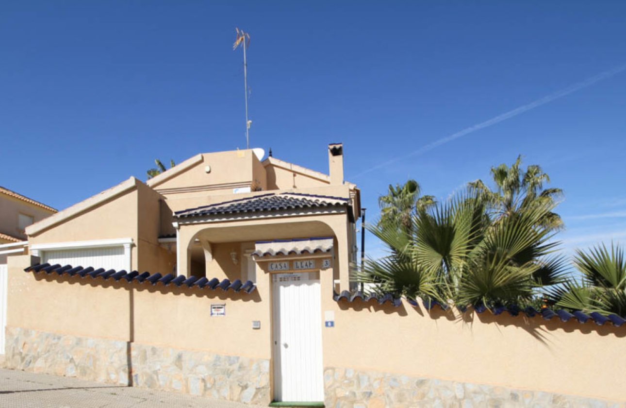 Revente - Villa -
La Zenia - Costa Blanca
