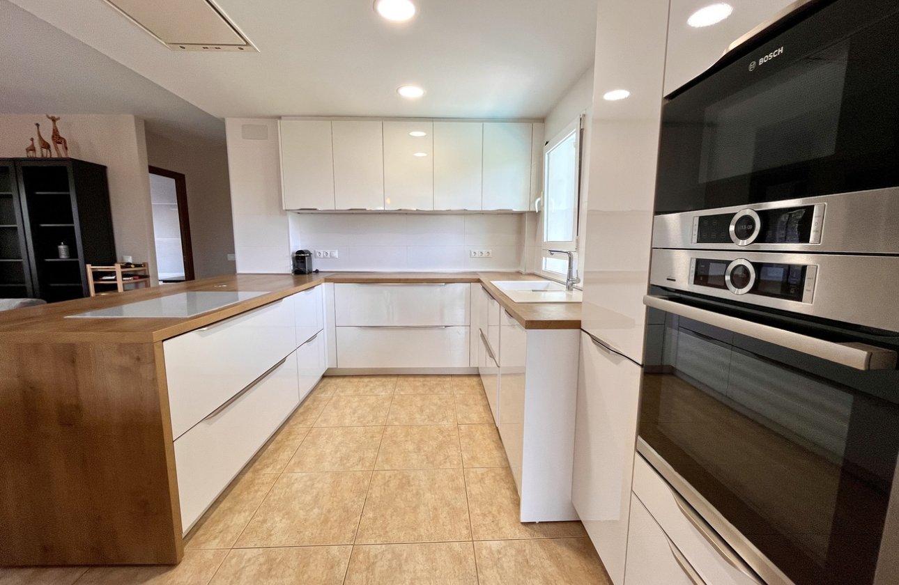 Revente - Villa -
La Zenia - Costa Blanca