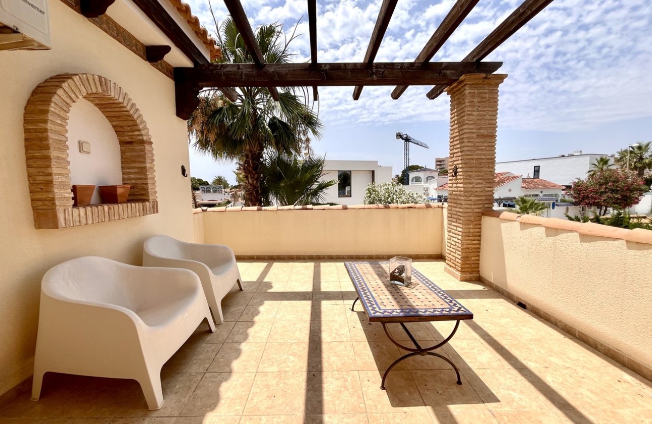 Revente - Villa -
La Zenia - Costa Blanca