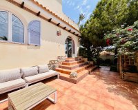 Revente - Villa -
La Zenia - Costa Blanca