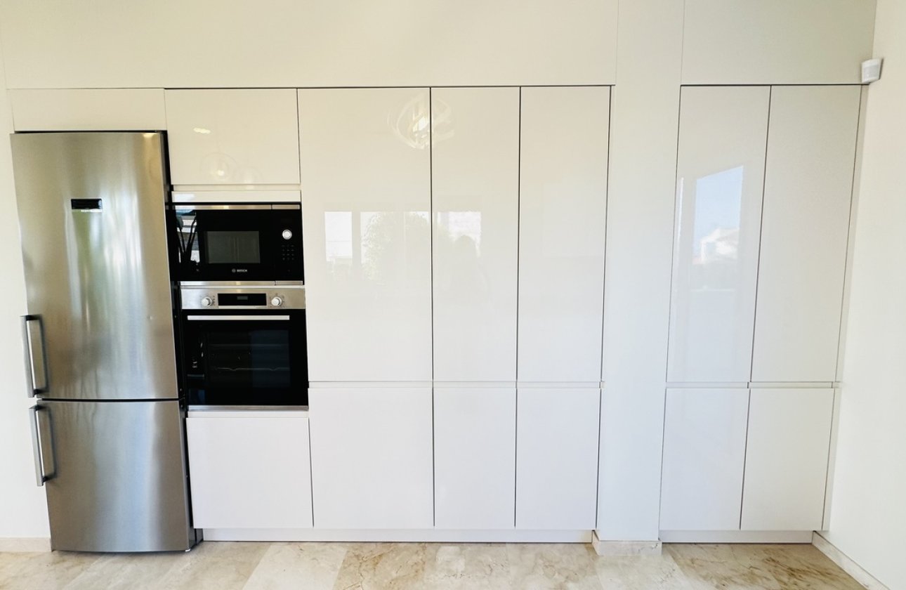 Revente - Villa -
La Zenia - Costa Blanca