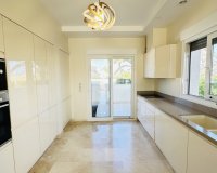 Revente - Villa -
La Zenia - Costa Blanca