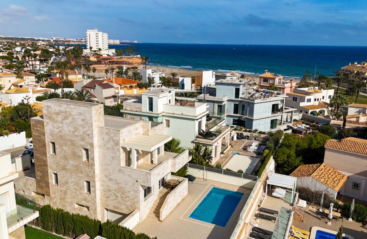 Revente - Villa -
La Zenia - Costa Blanca