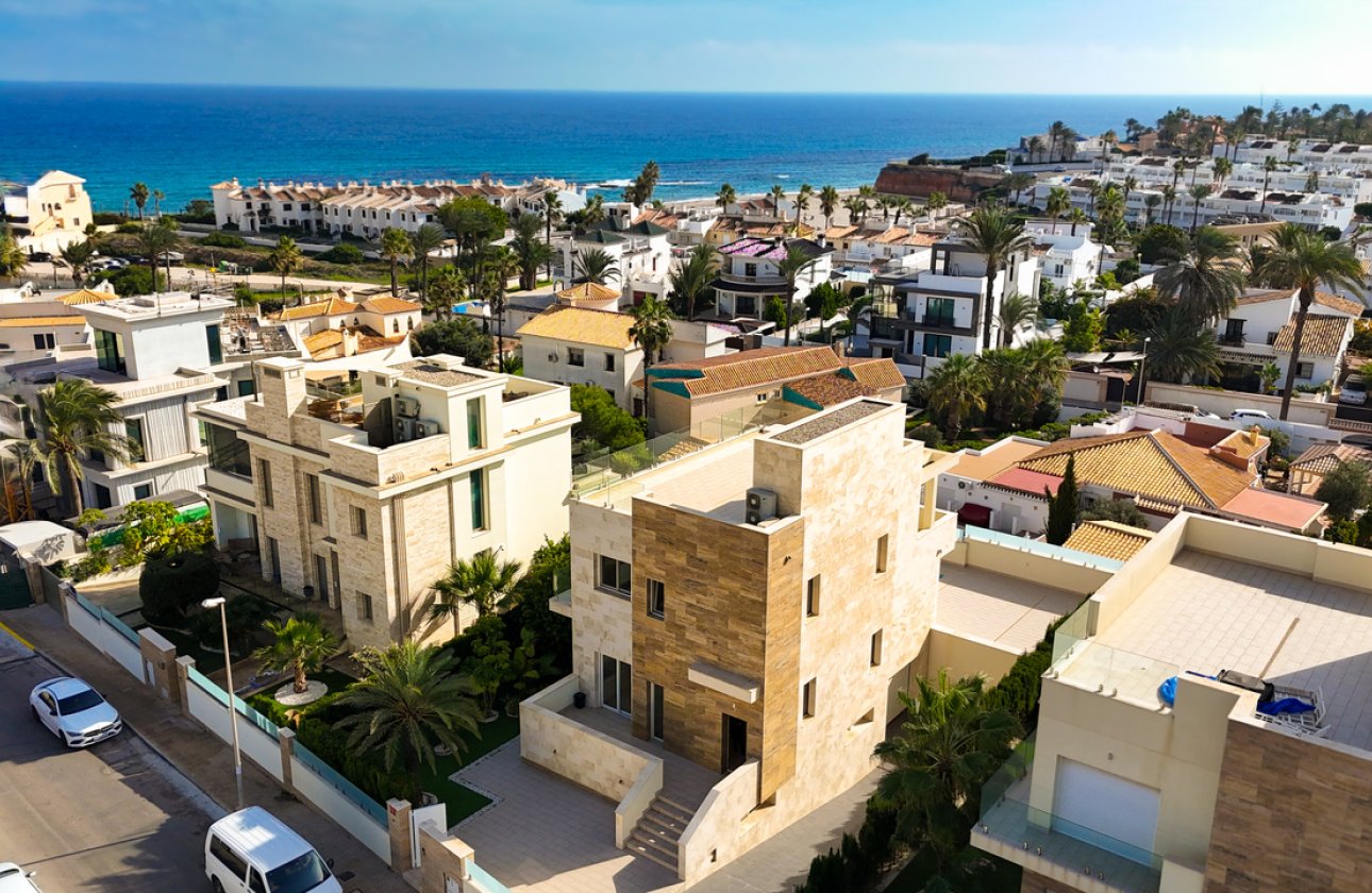 Revente - Villa -
La Zenia - Costa Blanca