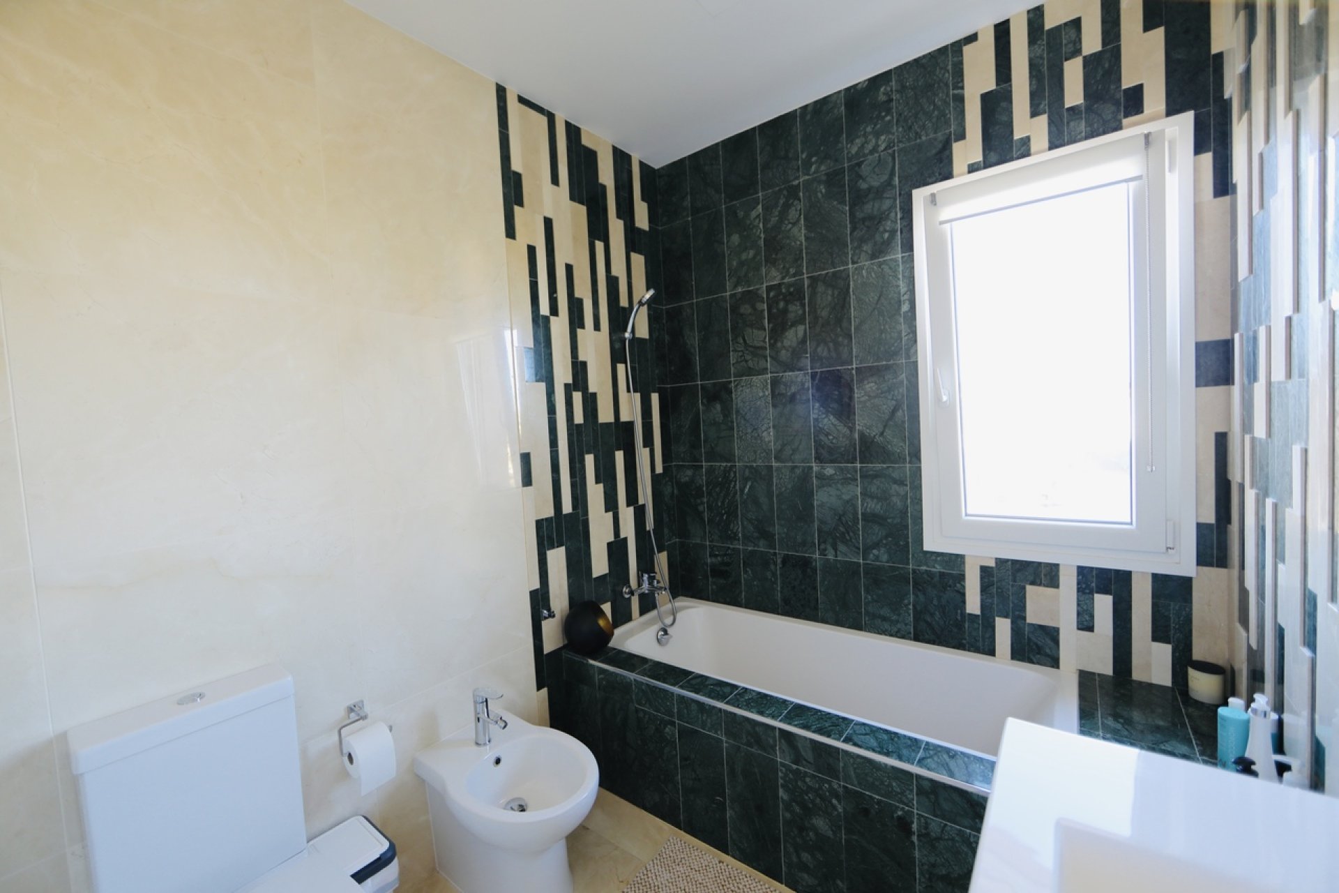 Revente - Villa -
La Zenia - Costa Blanca