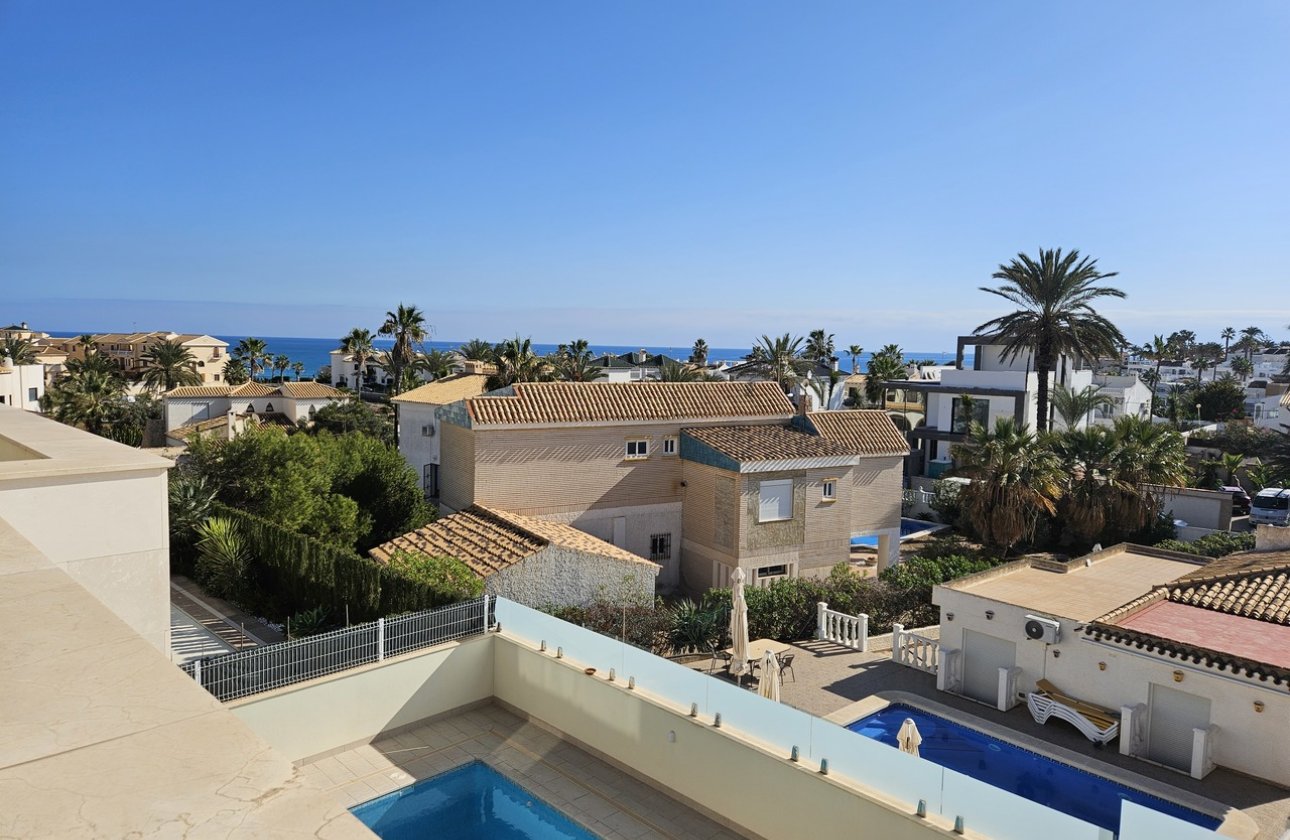 Revente - Villa -
La Zenia - Costa Blanca