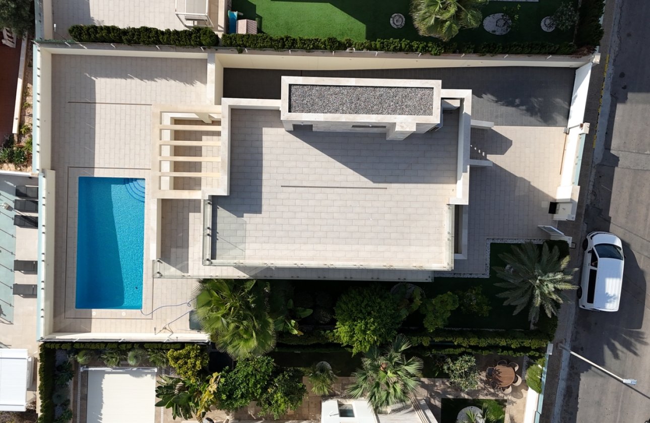 Revente - Villa -
La Zenia - Costa Blanca