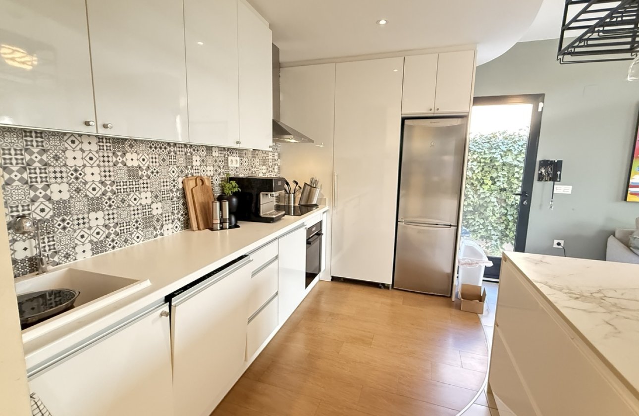 Revente - Villa -
La Zenia - Costa Blanca