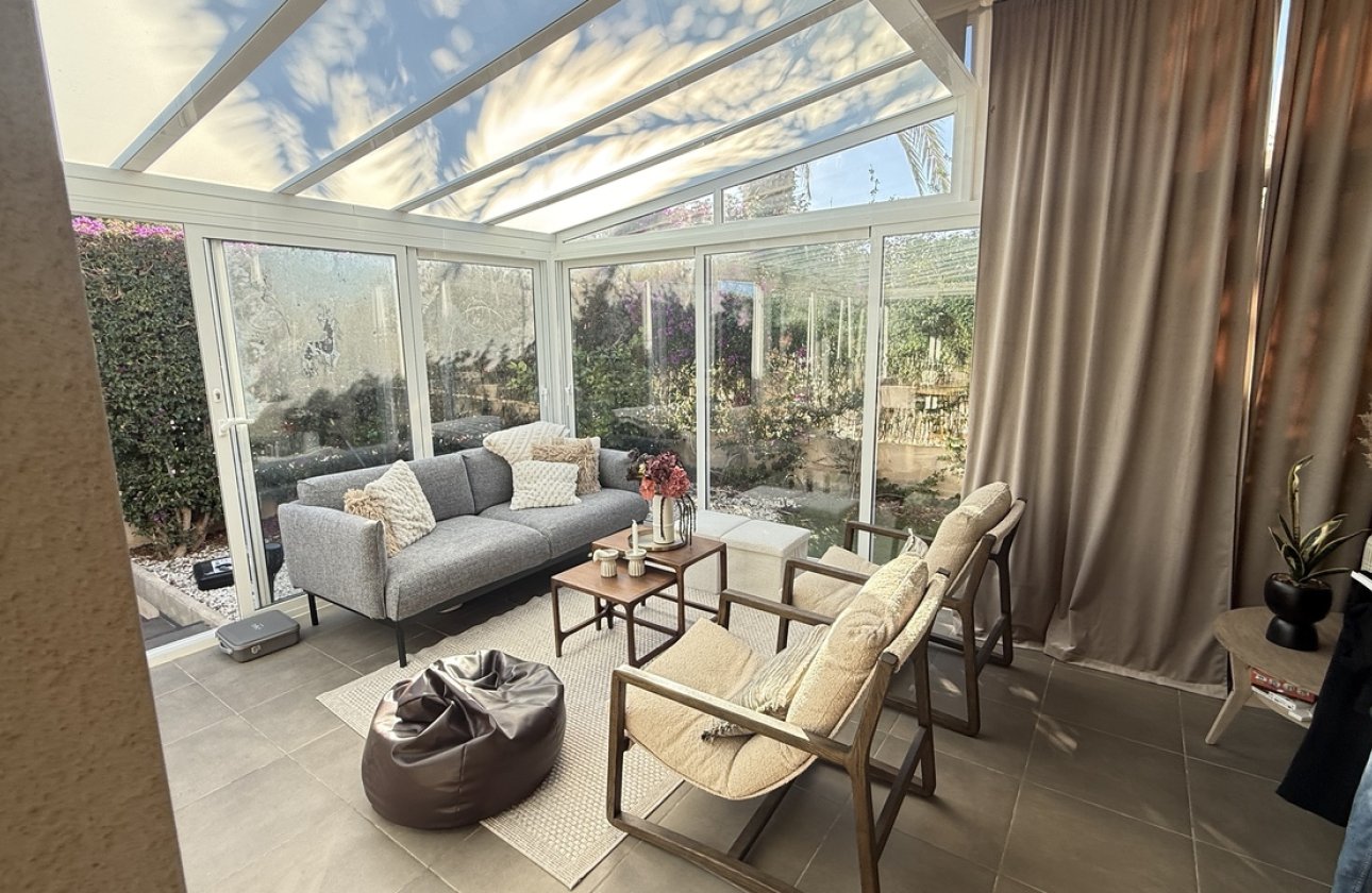 Revente - Villa -
La Zenia - Costa Blanca