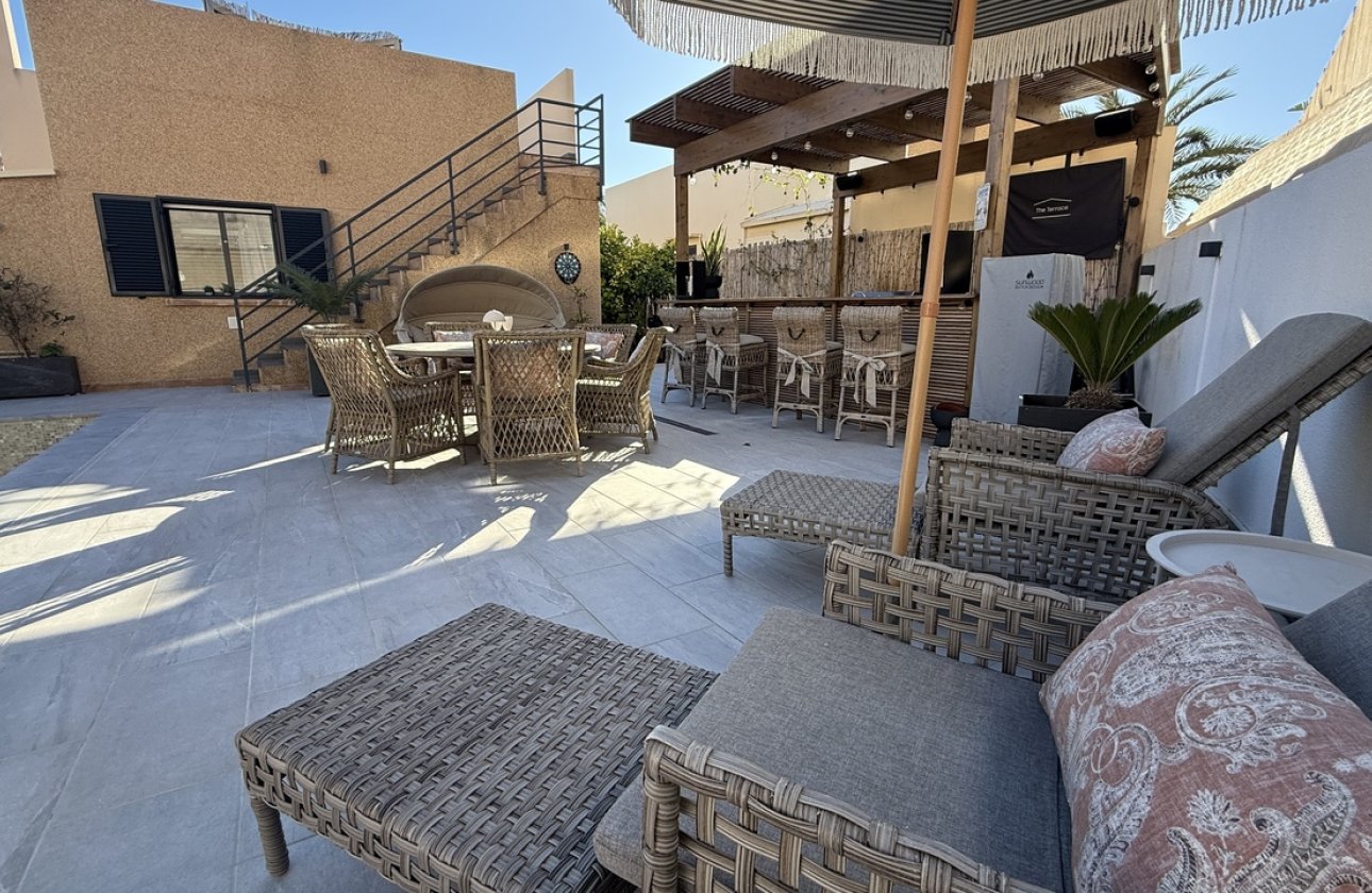 Revente - Villa -
La Zenia - Costa Blanca