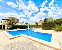 Revente - Villa -
La Zenia - Costa Blanca