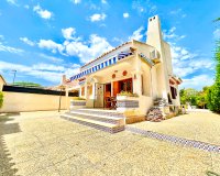 Revente - Villa -
La Zenia - Costa Blanca