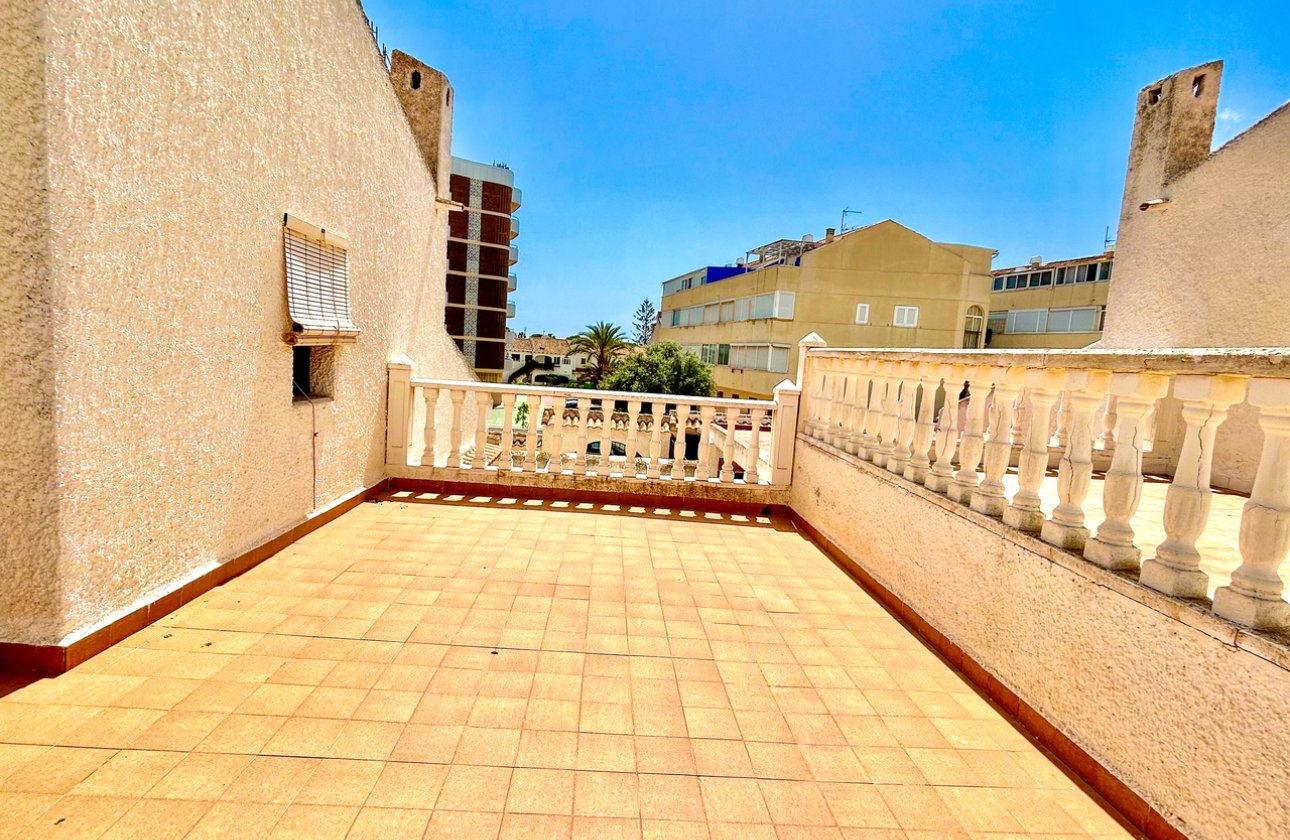 Revente - Villa -
La Zenia - Costa Blanca