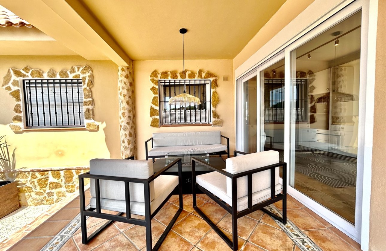 Revente - Villa -
La Zenia - Costa Blanca