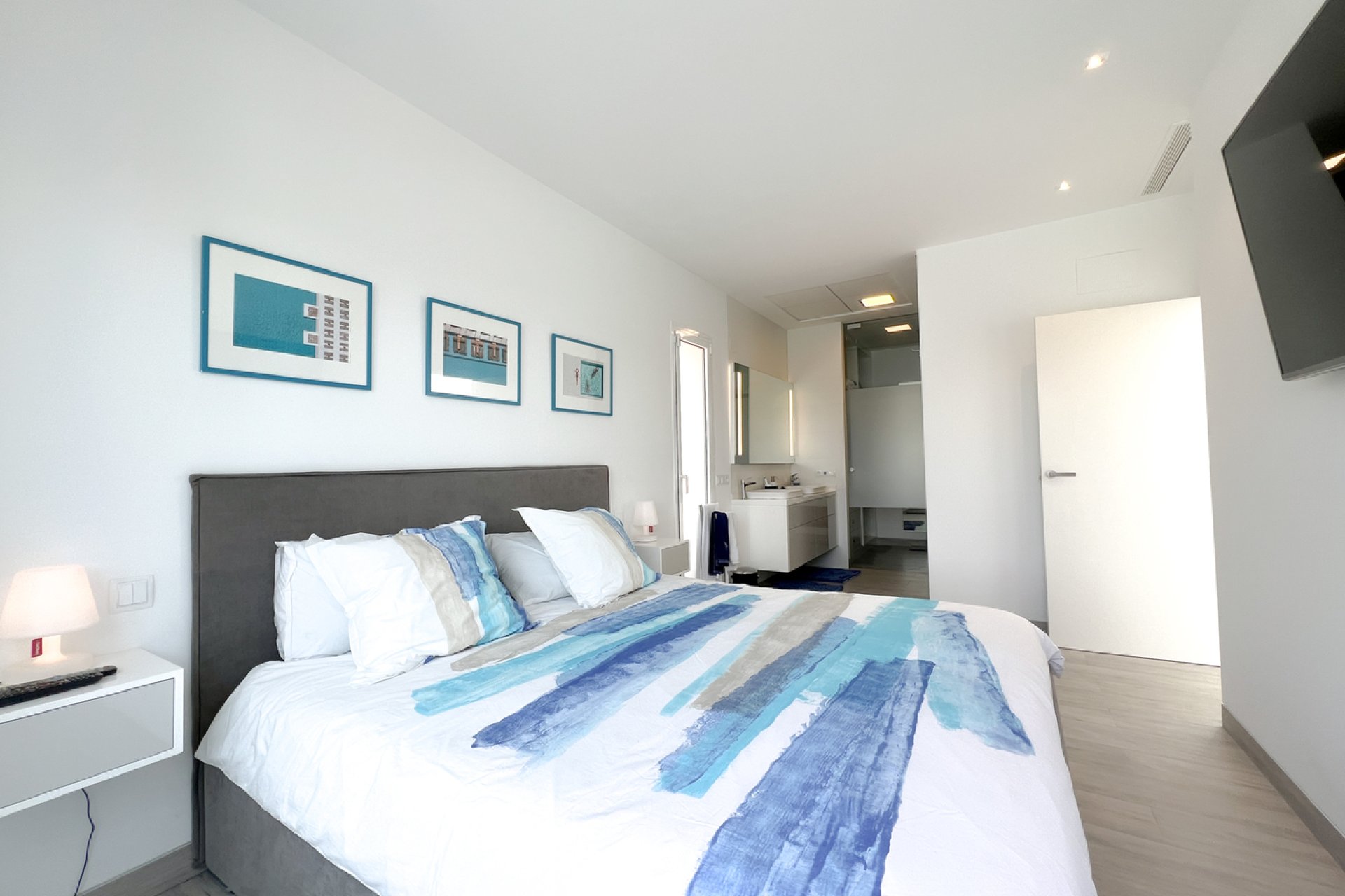 Revente - Villa -
Las Colinas Golf - Costa Blanca