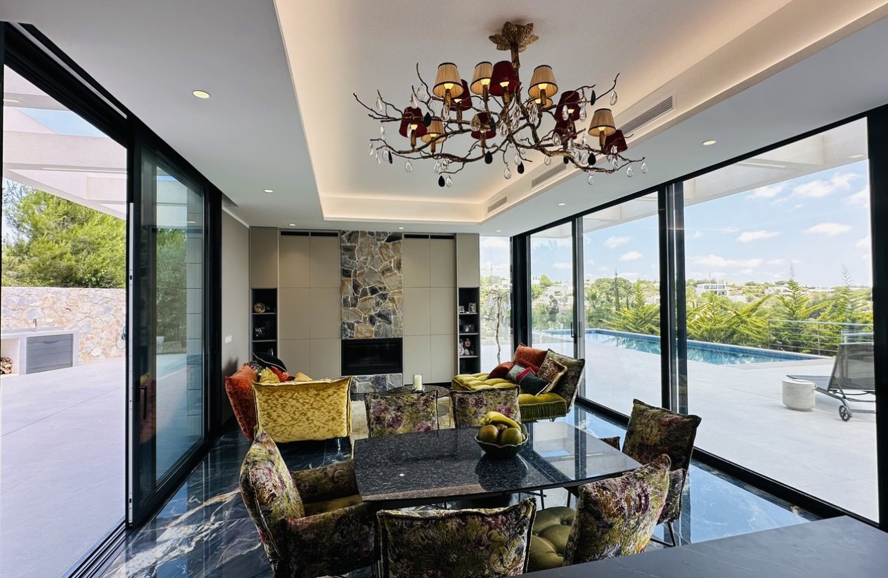 Revente - Villa -
Las Colinas Golf - Costa Blanca