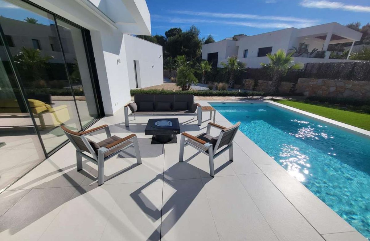 Revente - Villa -
Las Colinas Golf - Costa Blanca