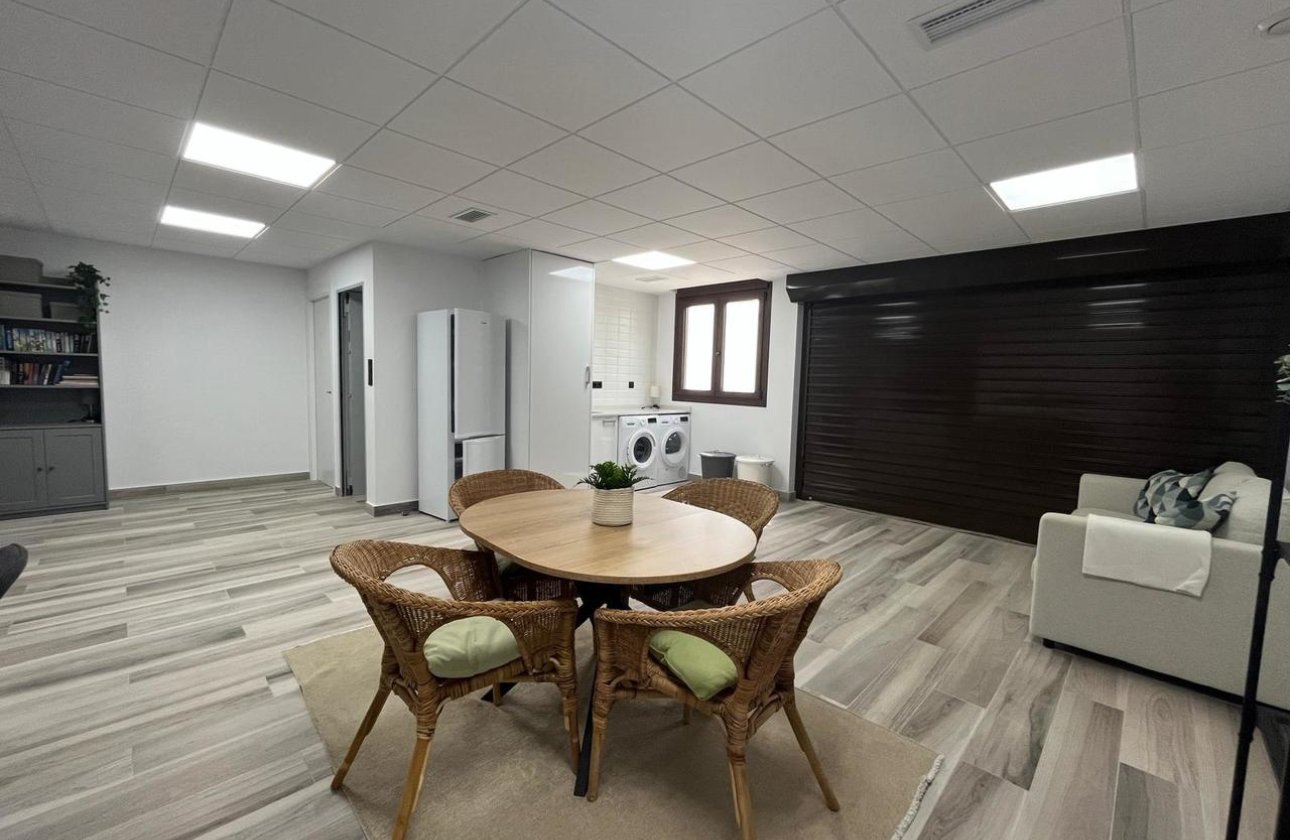 Revente - Villa -
Los Altos - Costa Blanca