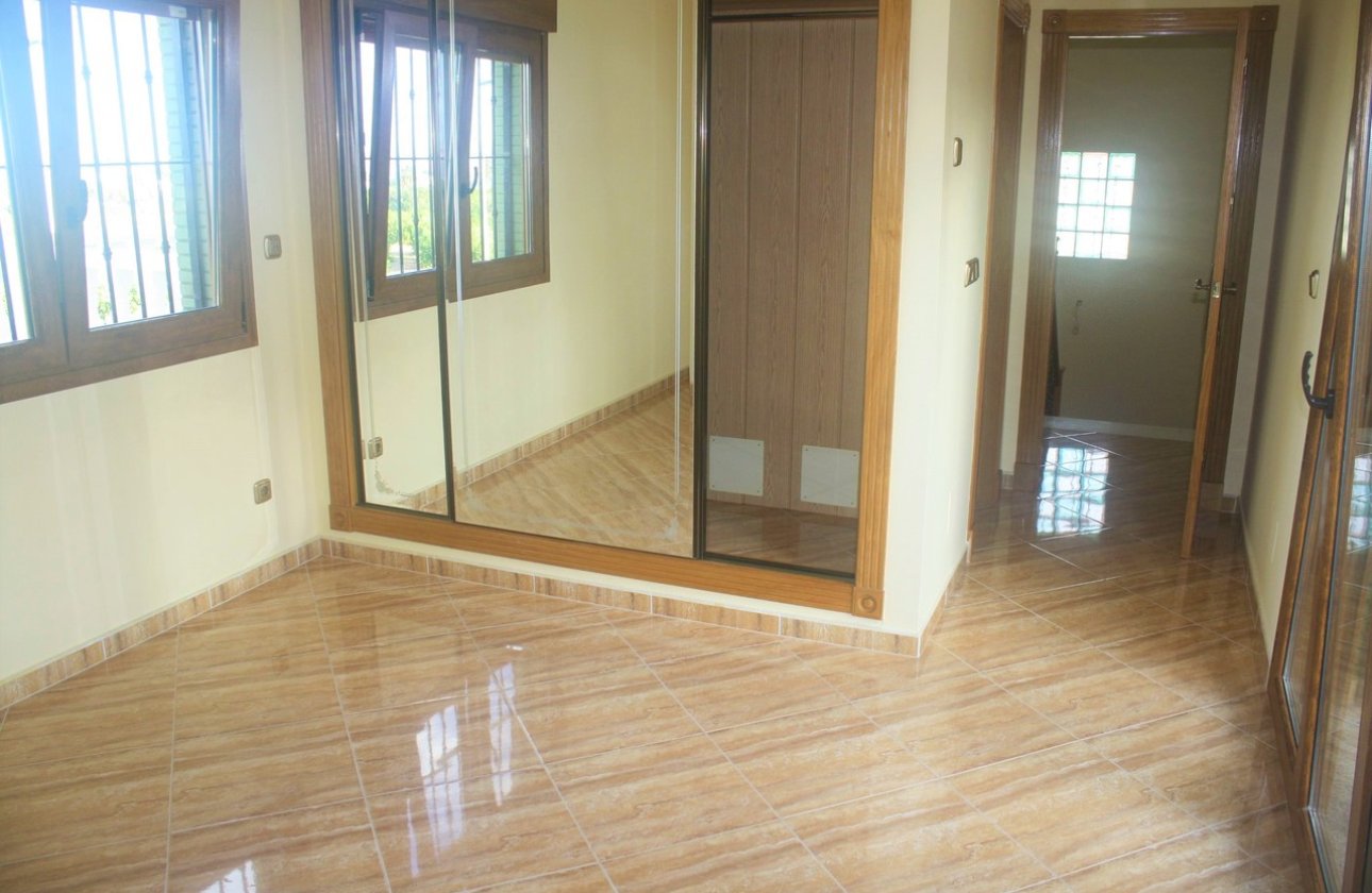 Revente - Villa -
Los Altos - Costa Blanca