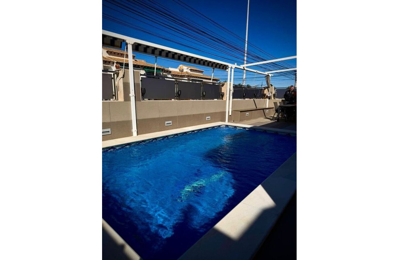 Revente - Villa -
Los Balcones - Barrio Los Balcones - Los Altos del Edén