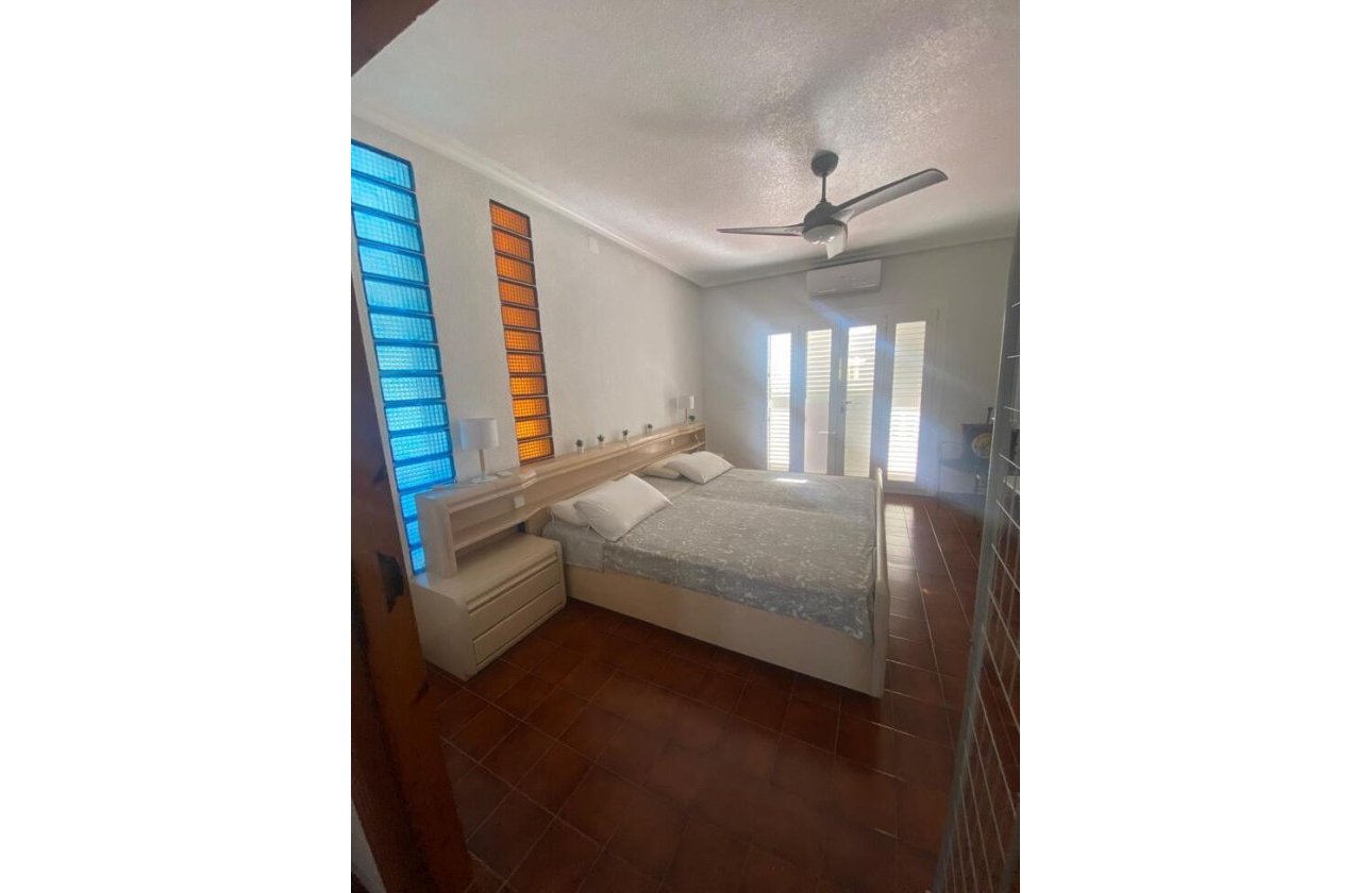 Revente - Villa -
Los Balcones - Costa Blanca