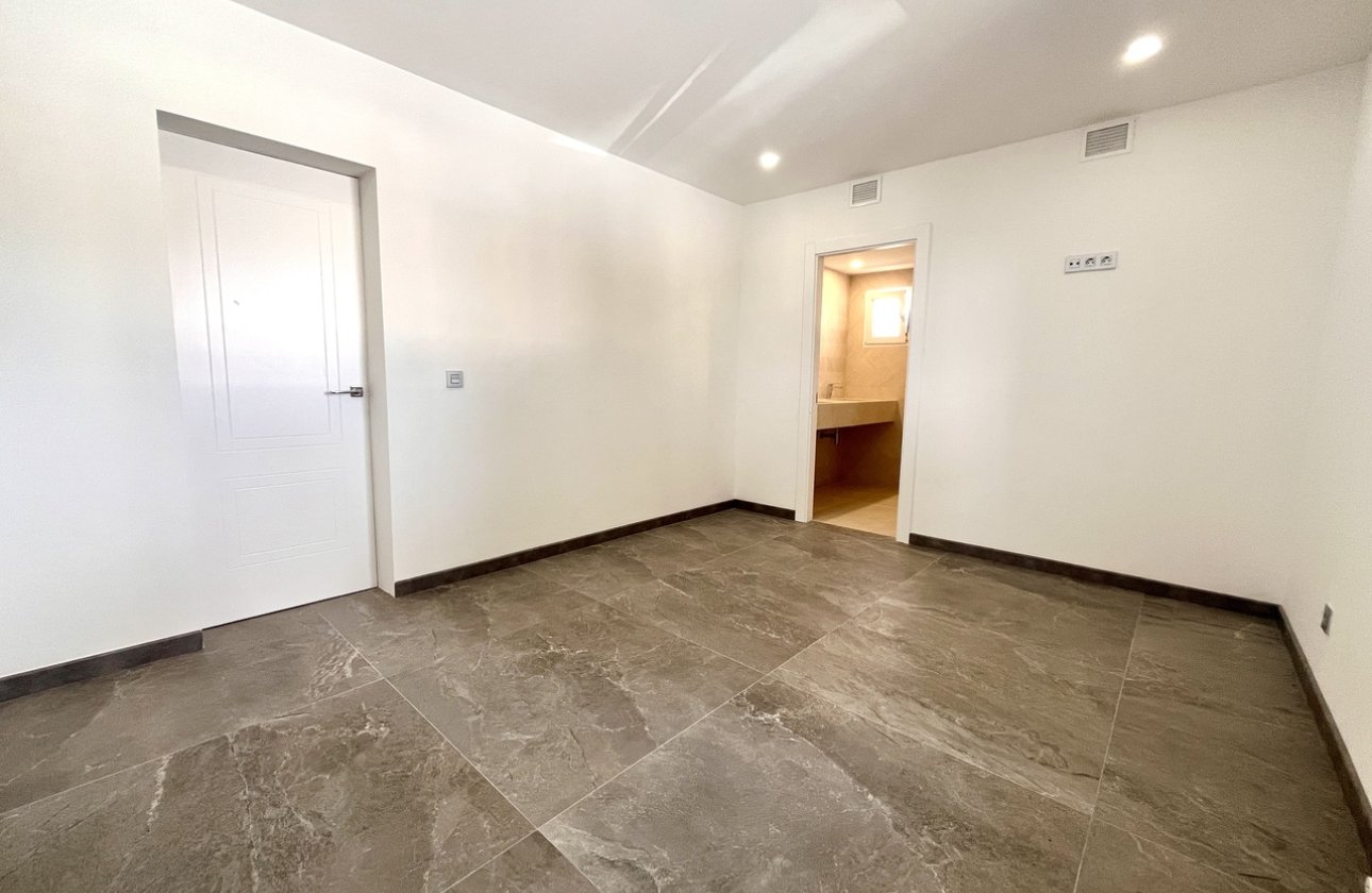 Revente - Villa -
Los Balcones - Costa Blanca