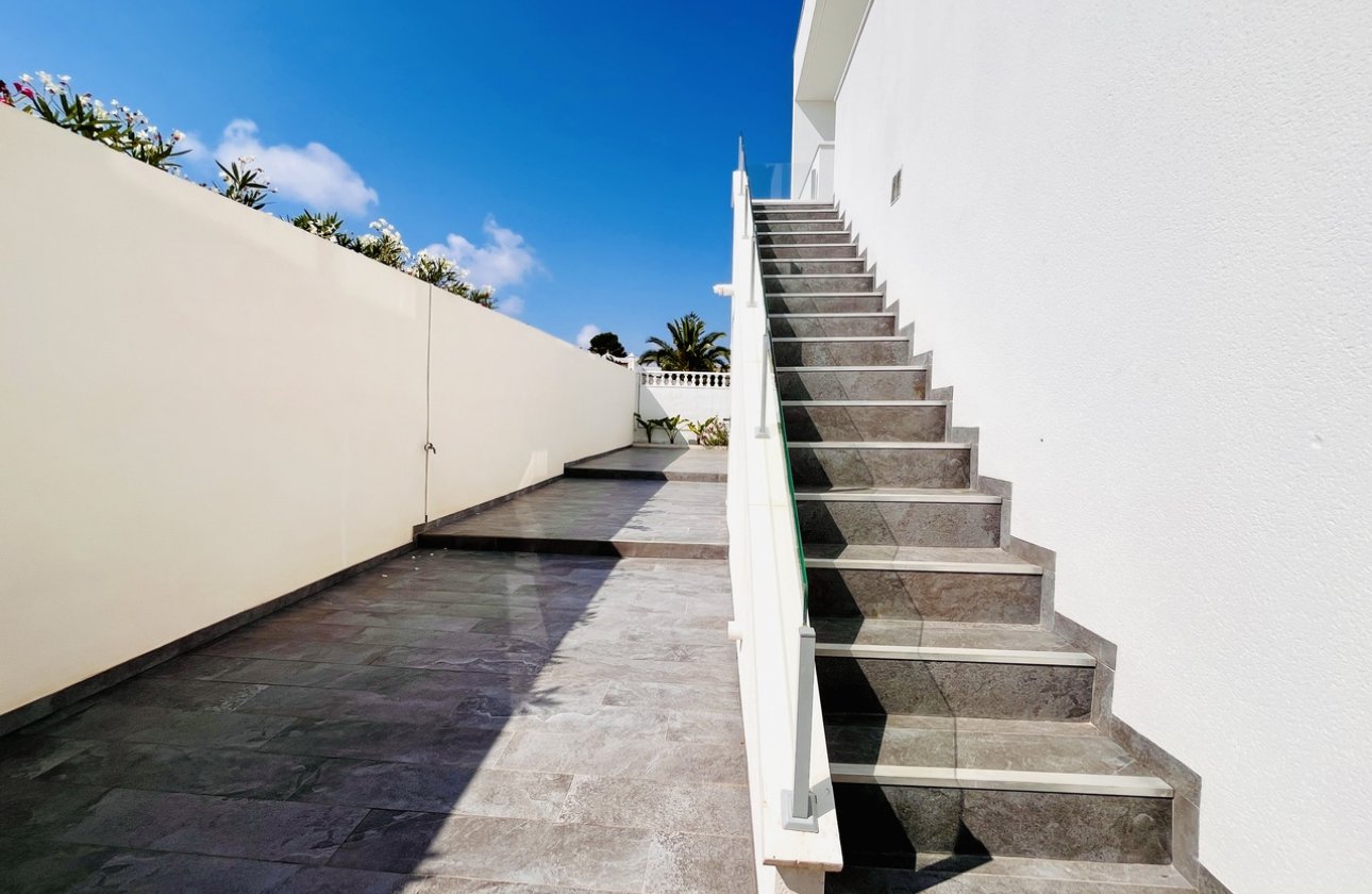 Revente - Villa -
Los Balcones - Costa Blanca