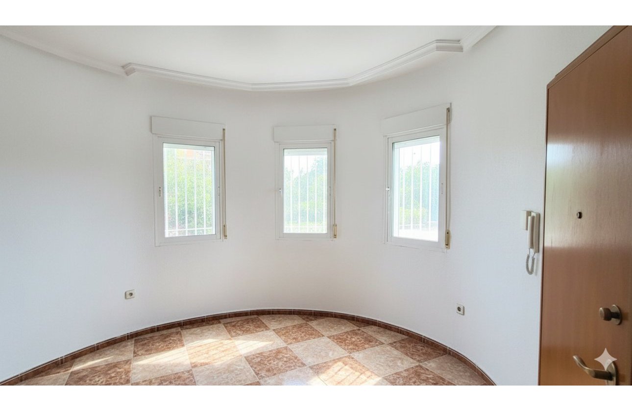 Revente - Villa -
Los Balcones - Costa Blanca