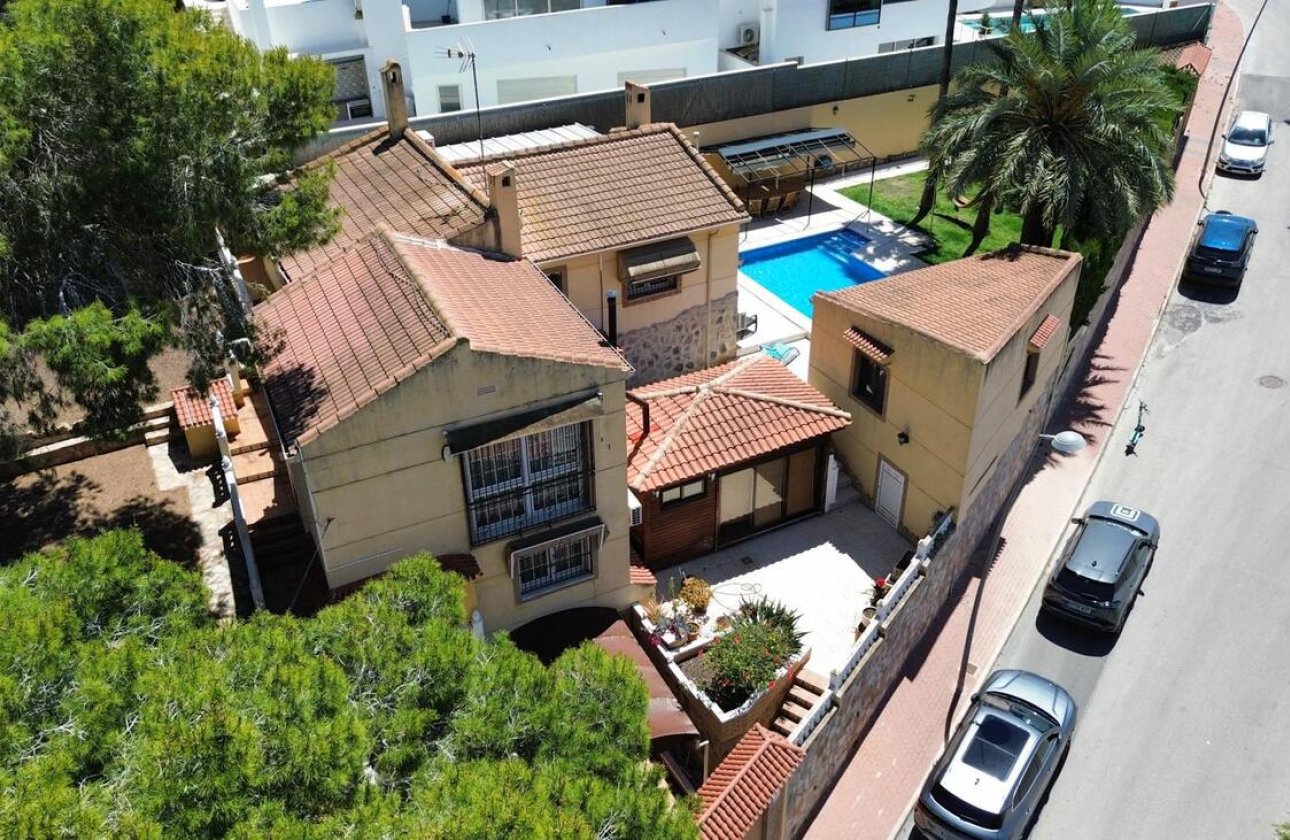 Revente - Villa -
Los Balcones - Costa Blanca
