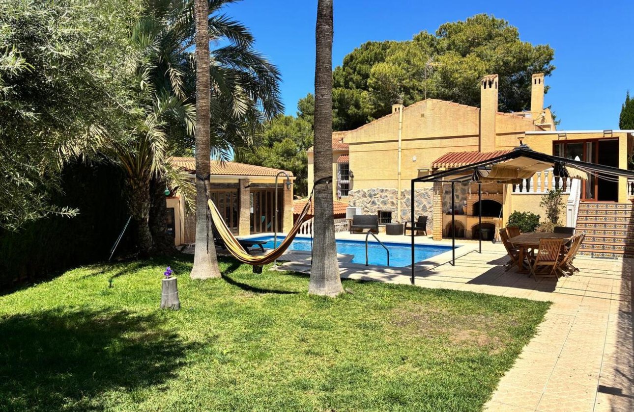 Revente - Villa -
Los Balcones - Costa Blanca