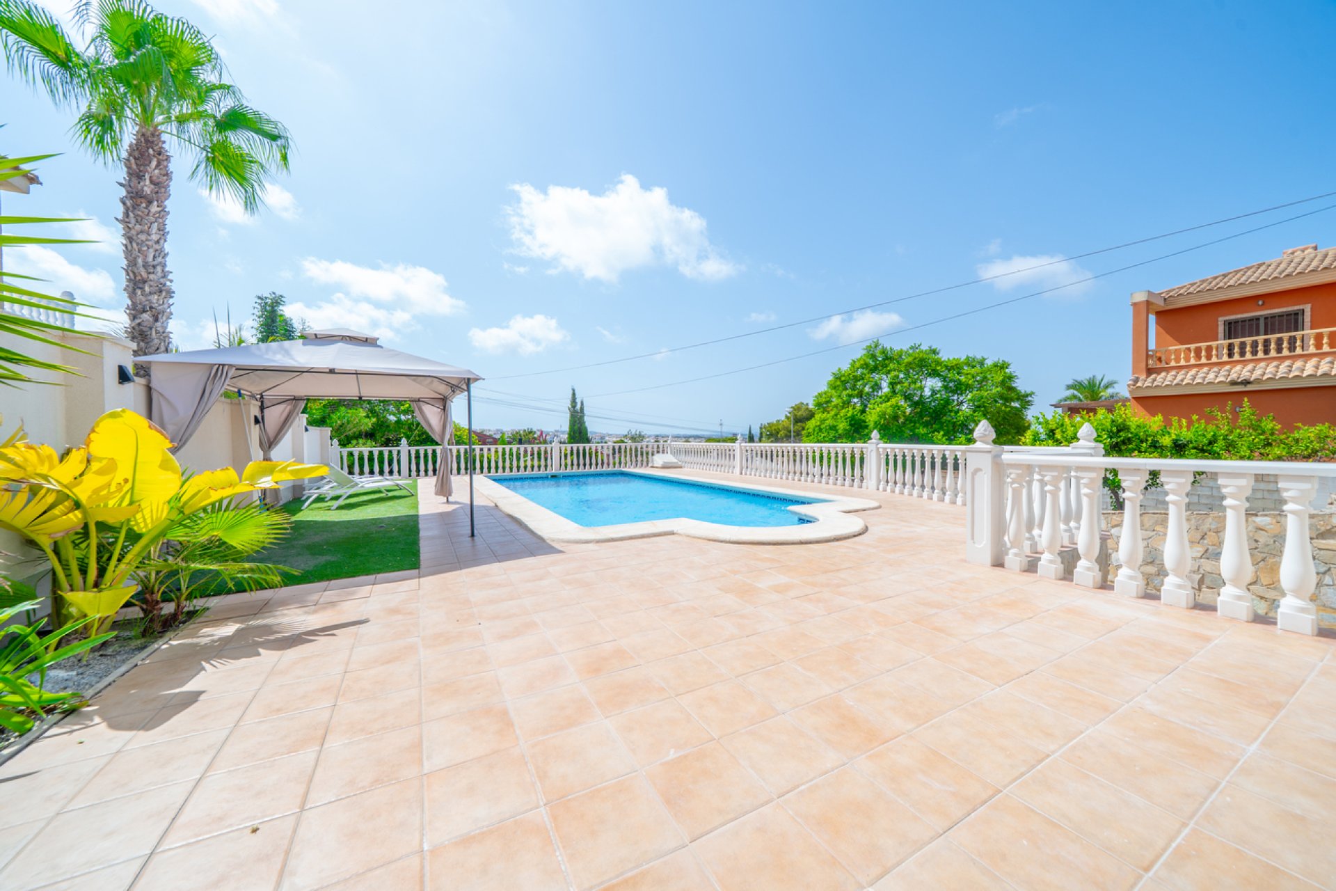 Revente - Villa -
Los Balcones - Costa Blanca