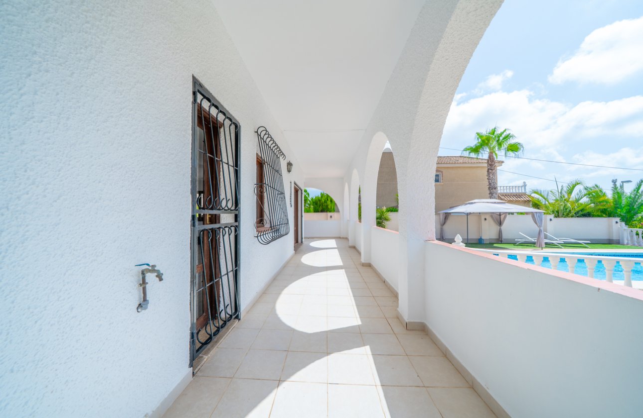 Revente - Villa -
Los Balcones - Costa Blanca