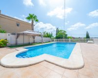 Revente - Villa -
Los Balcones - Costa Blanca