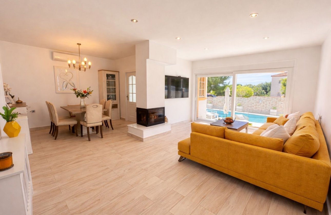 Revente - Villa -
Los Dolses - Inland