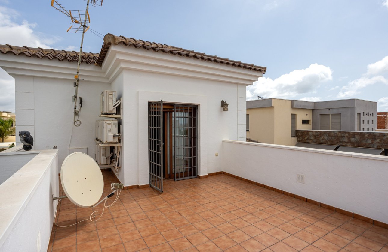 Revente - Villa -
Los Montesinos - Costa Blanca