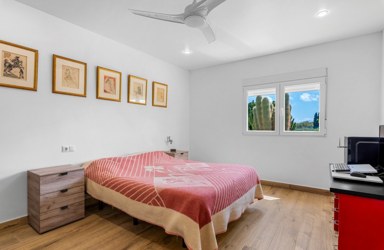 Revente - Villa -
Los Montesinos - Costa Blanca