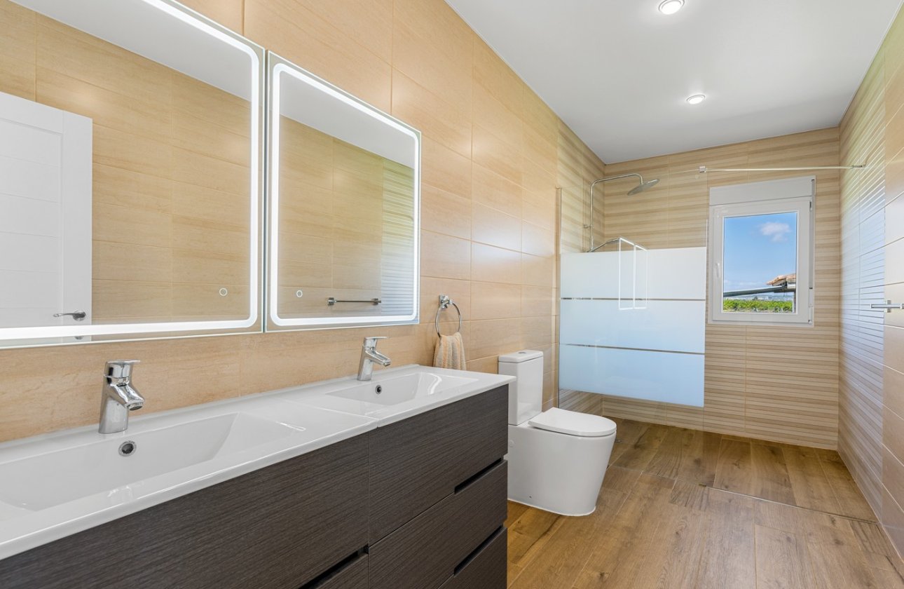 Revente - Villa -
Los Montesinos - Costa Blanca