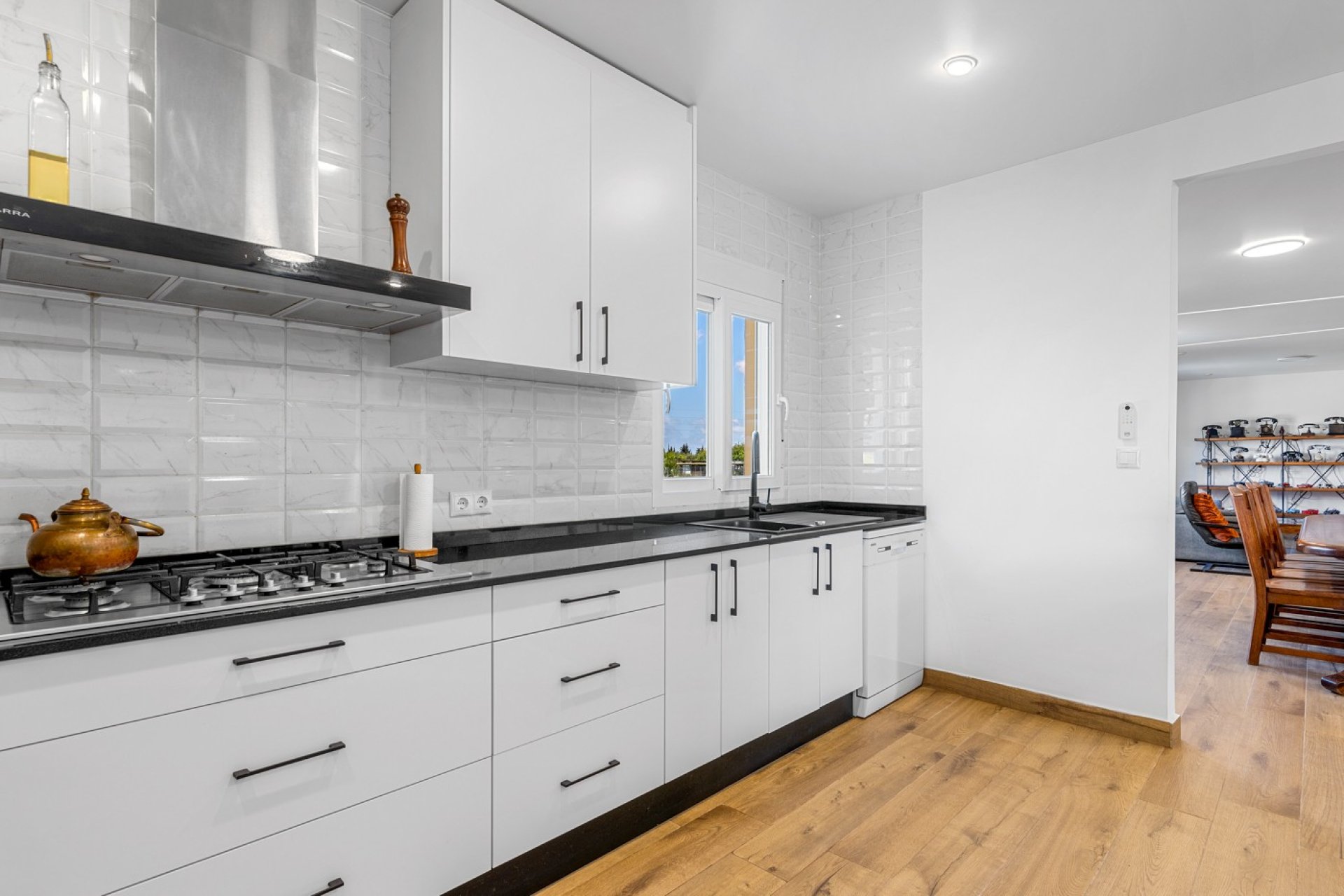 Revente - Villa -
Los Montesinos - Costa Blanca